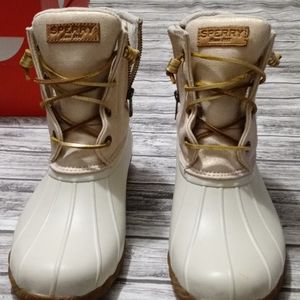 Sperry rain boots
